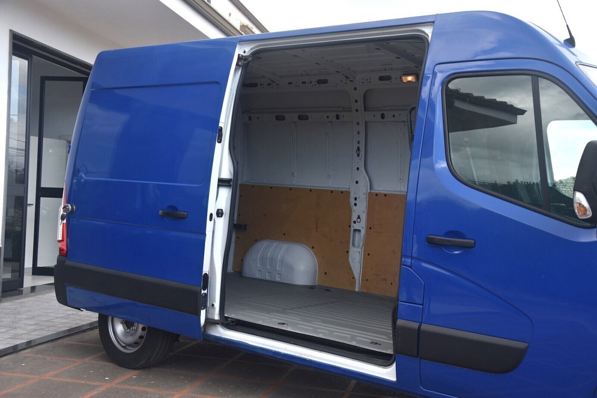 Nissan Interstar Furgone 35 2.3 dCi 135CV PM-TM Acenta Furgone (13)