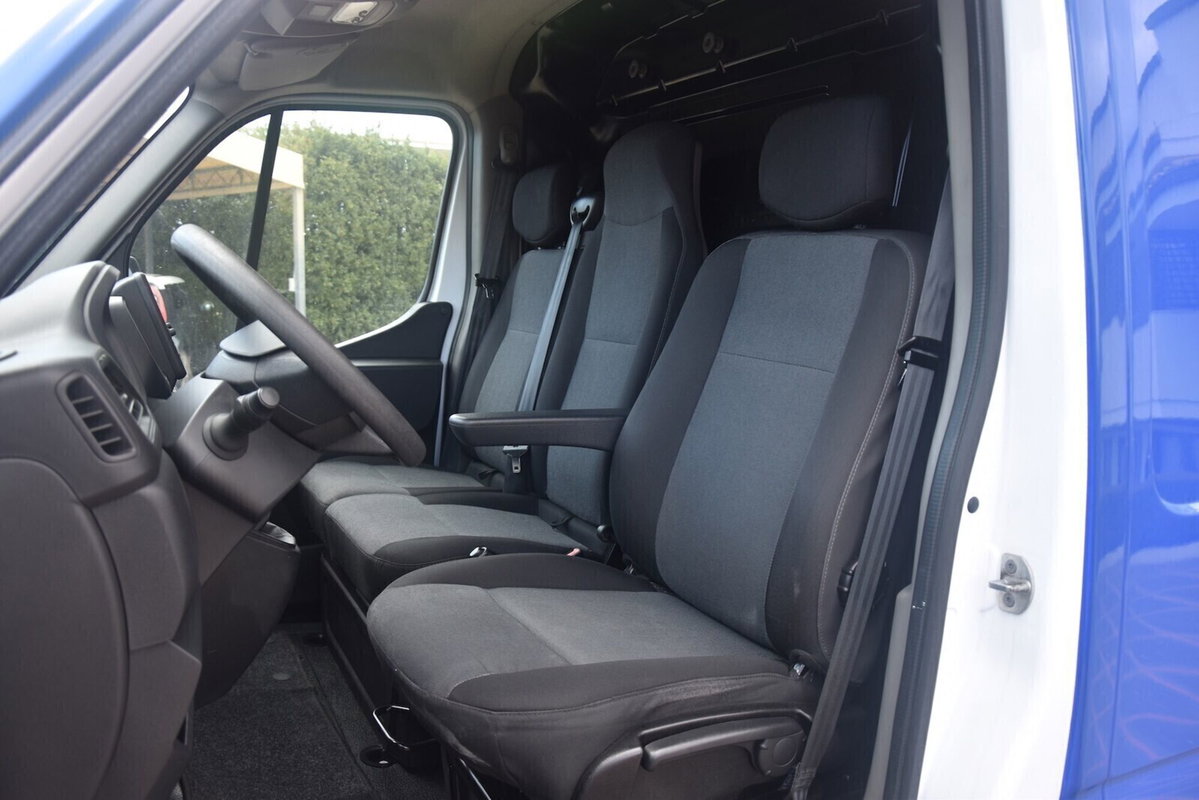 Nissan Interstar Furgone 35 2.3 dCi 135CV PM-TM Acenta Furgone (8)