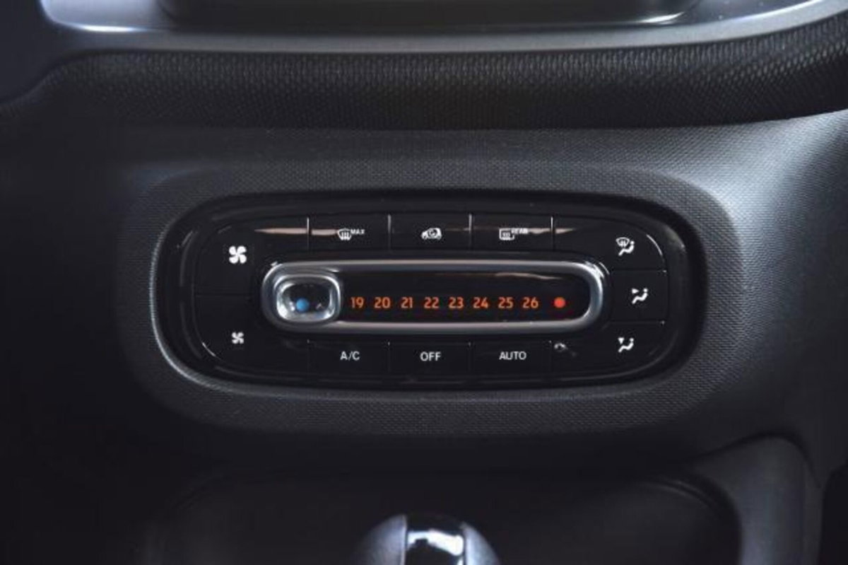 smart Fortwo EQ Passion Nightsky (12)