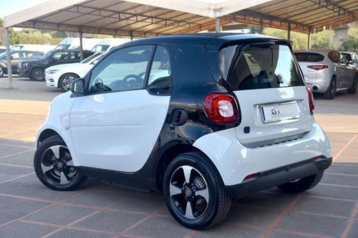 smart Fortwo EQ Passion Nightsky (5)