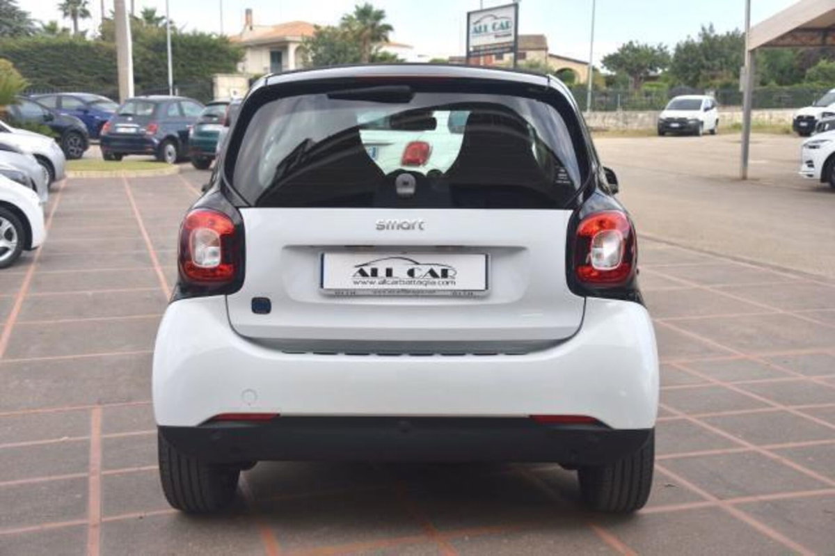 smart Fortwo EQ Passion Nightsky (6)