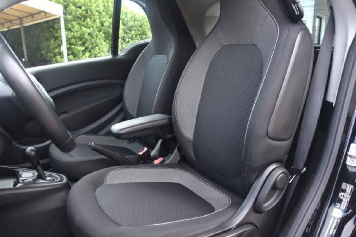 smart Fortwo EQ Passion Nightsky (8)