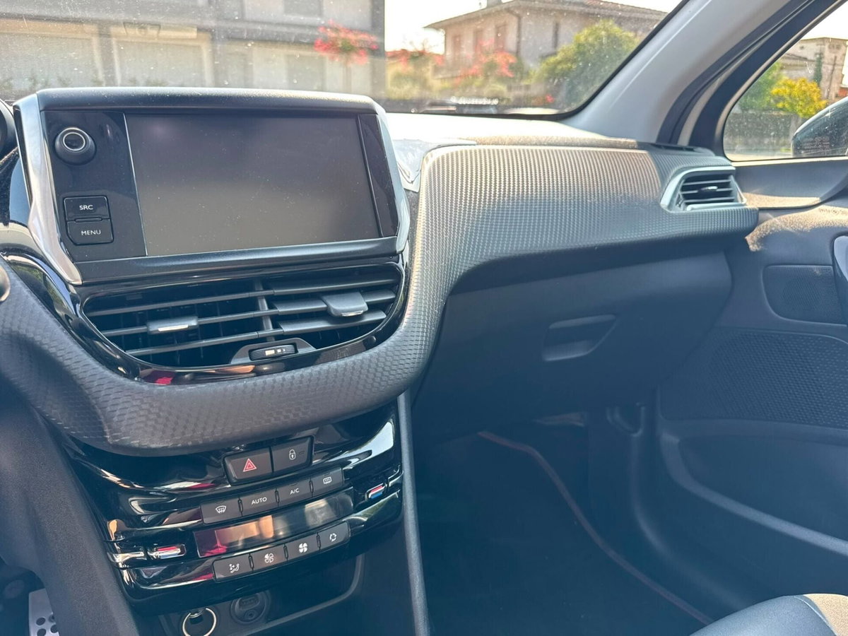 Peugeot 2008 Turbo 110 S&S GT Line (20)