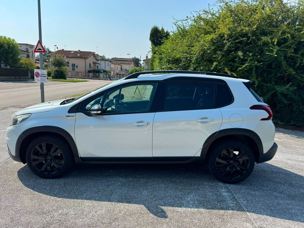 Peugeot 2008 Turbo 110 S&S GT Line (7)