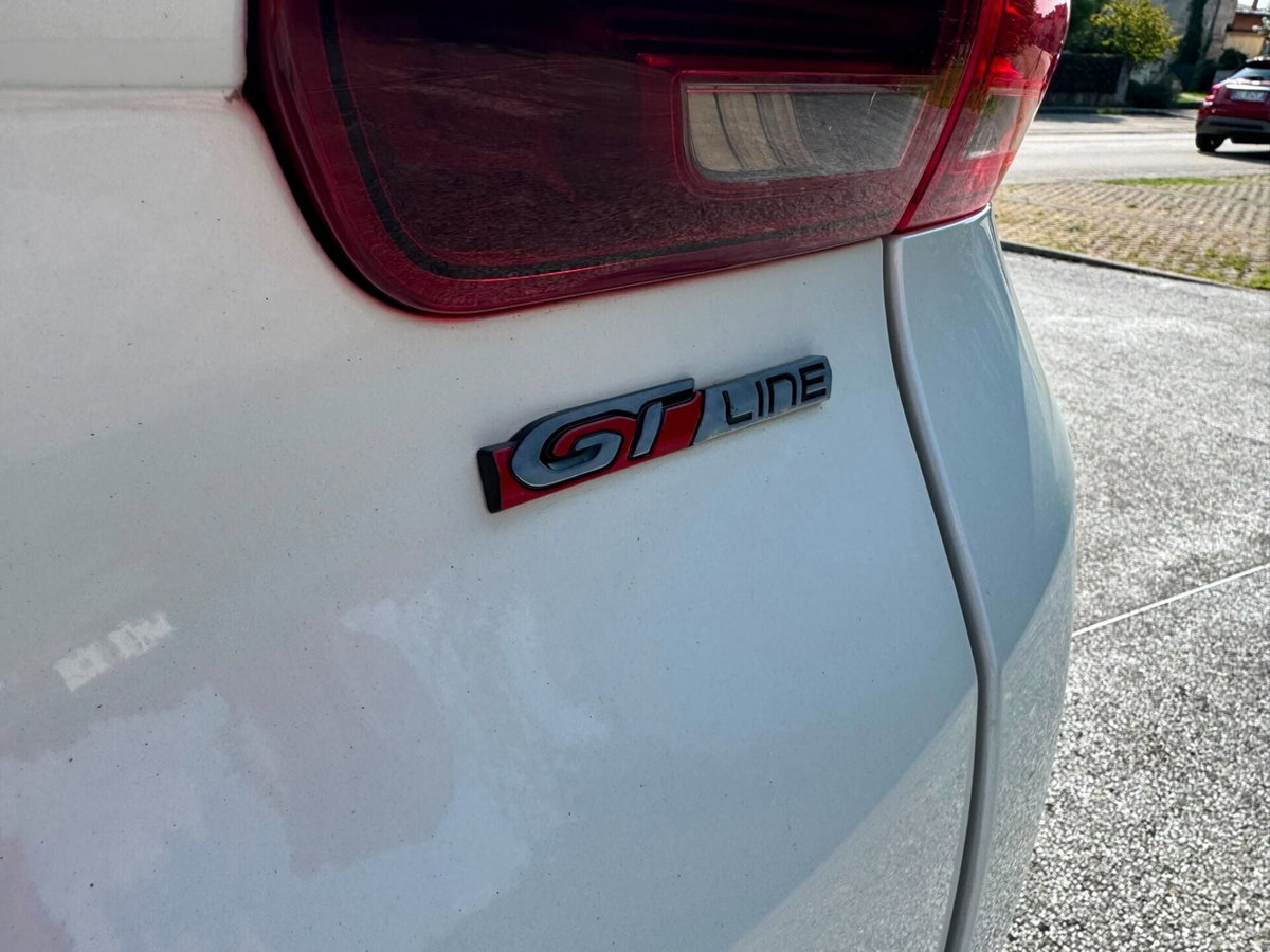 Peugeot 2008 Turbo 110 S&S GT Line (8)