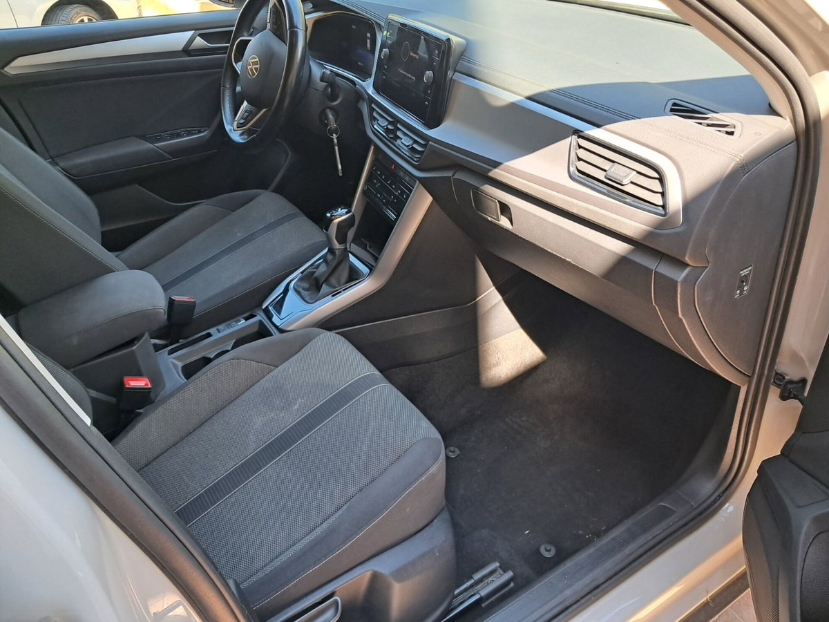 Volkswagen T-Roc Cabrio 1.5 TSI ACT DSG Style (6)