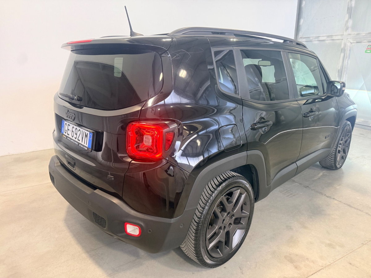 Jeep Renegade 1.6 Mjt 130 CV S (10)