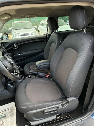 MINI Mini 1.5 Cooper D Business (11)