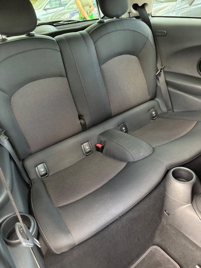 MINI Mini 1.5 Cooper D Business (17)