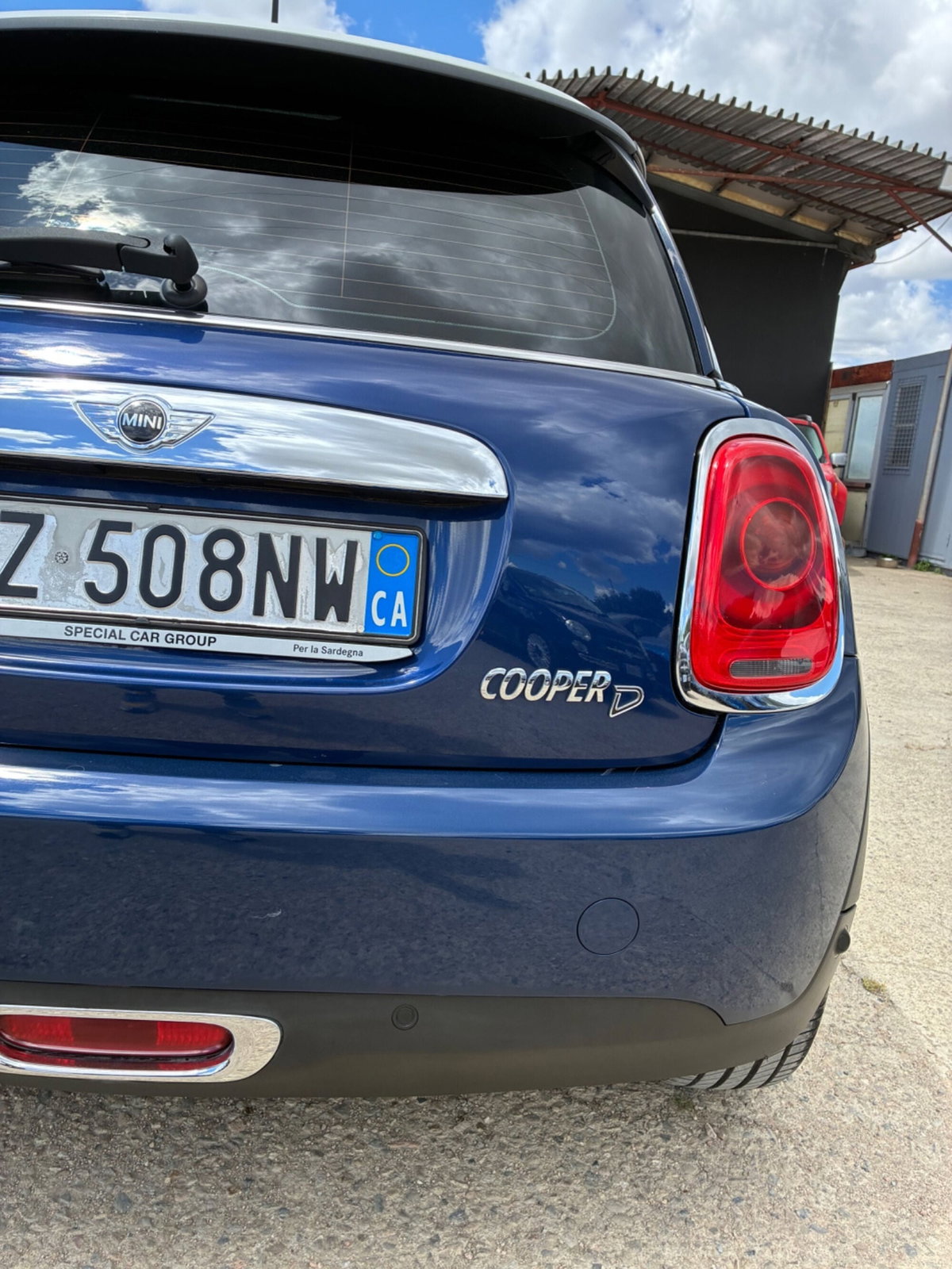 MINI Mini 1.5 Cooper D Business (6)