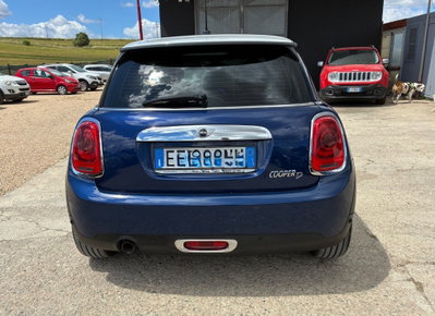 MINI Mini 1.5 Cooper D Business (7)