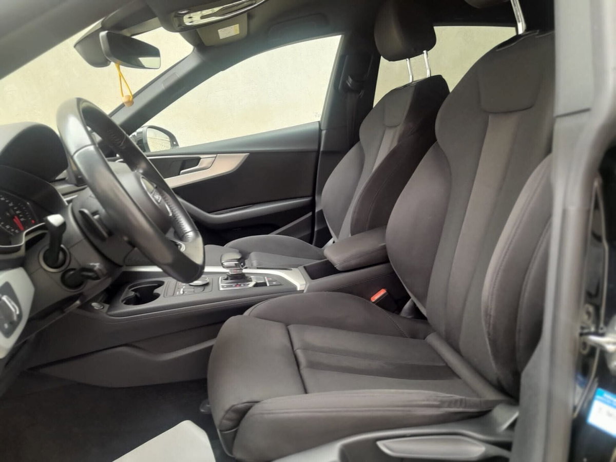 Audi A5 Coupé 2.0 TDI S tronic (9)