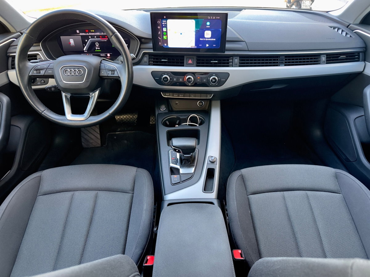 Audi A4 Avant 35 TDI/163 CV S tronic Business Advanced (10)