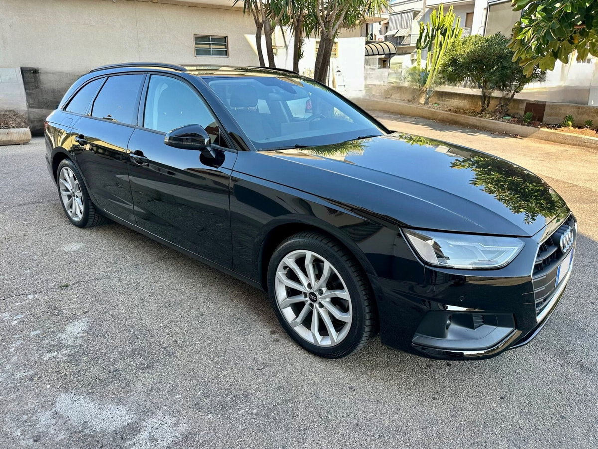 Audi A4 Avant 35 TDI/163 CV S tronic Business Advanced (3)