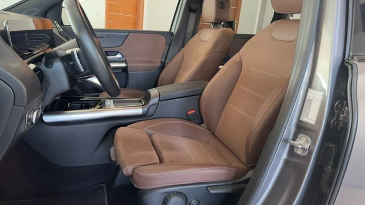 Mercedes-Benz Classe B 200 d AMG Line Premium Plus auto (11)