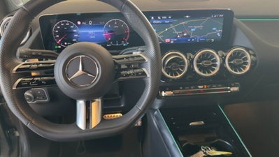 Mercedes-Benz Classe B 200 d AMG Line Premium Plus auto (13)