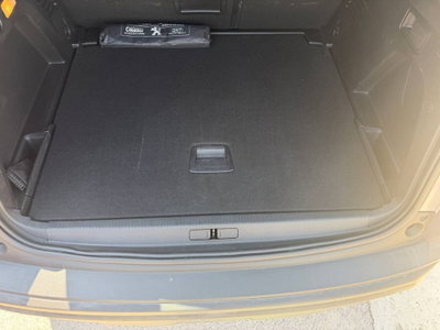Peugeot 3008 BlueHDi 130 S&S EAT8 Crossway (11)