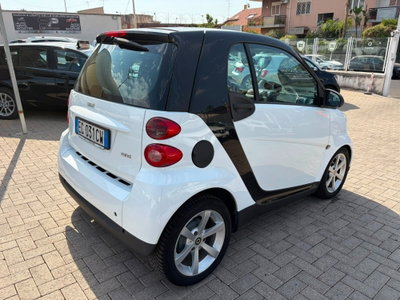 smart Fortwo 1000 52 kW MHD coupé passion (4)