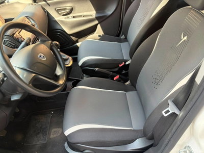 Lancia Ypsilon 1.2 69 CV 5 porte Elefantino (7)