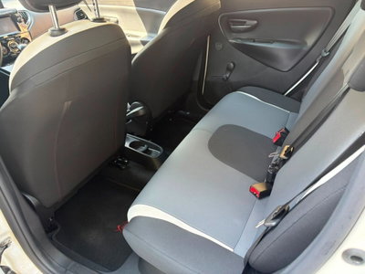 Lancia Ypsilon 1.2 69 CV 5 porte Elefantino (9)