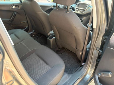 Peugeot 208 82 5 porte Active (10)