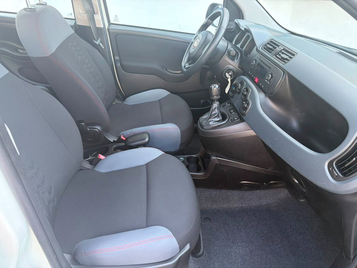 Fiat Panda 1.2 Lounge (9)