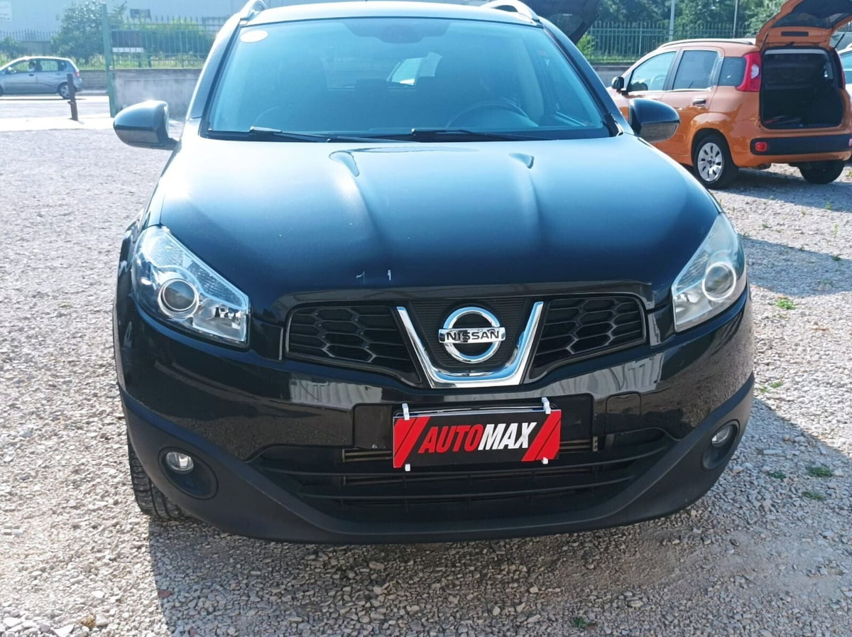 Nissan Qashqai 1.5 dCi DPF n-tec (2)