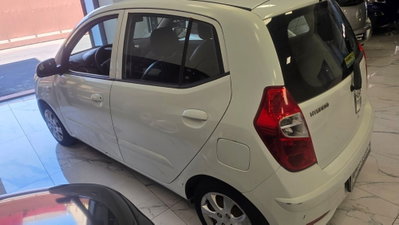 Hyundai i10 1.1 12V BlueDrive GPL Sound Edition (7)