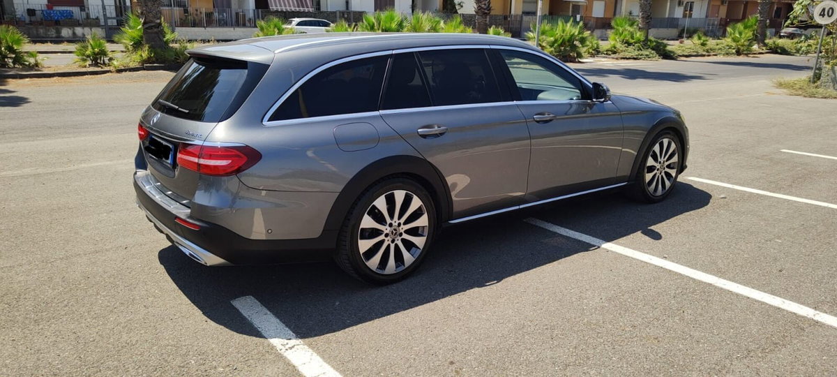 Mercedes-Benz Classe E Station Wagon 220 d 4Matic Auto Premium All-Terrain (2)