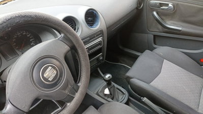 SEAT Cordoba 1.9 TDI/130CV Sport (7)