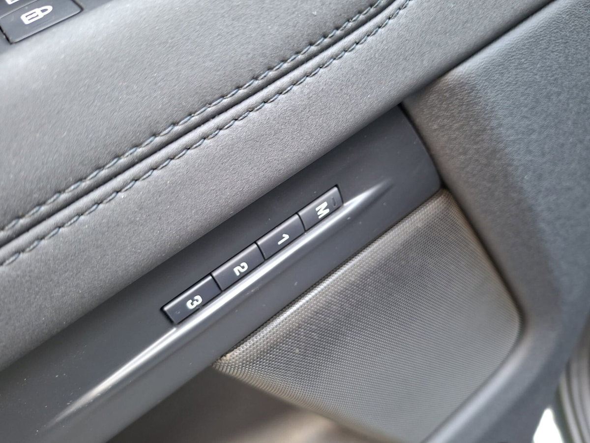 Land Rover Range Rover Evoque 1.5 I3 PHEV 300 CV AWD Auto R-Dynamic SE (18)