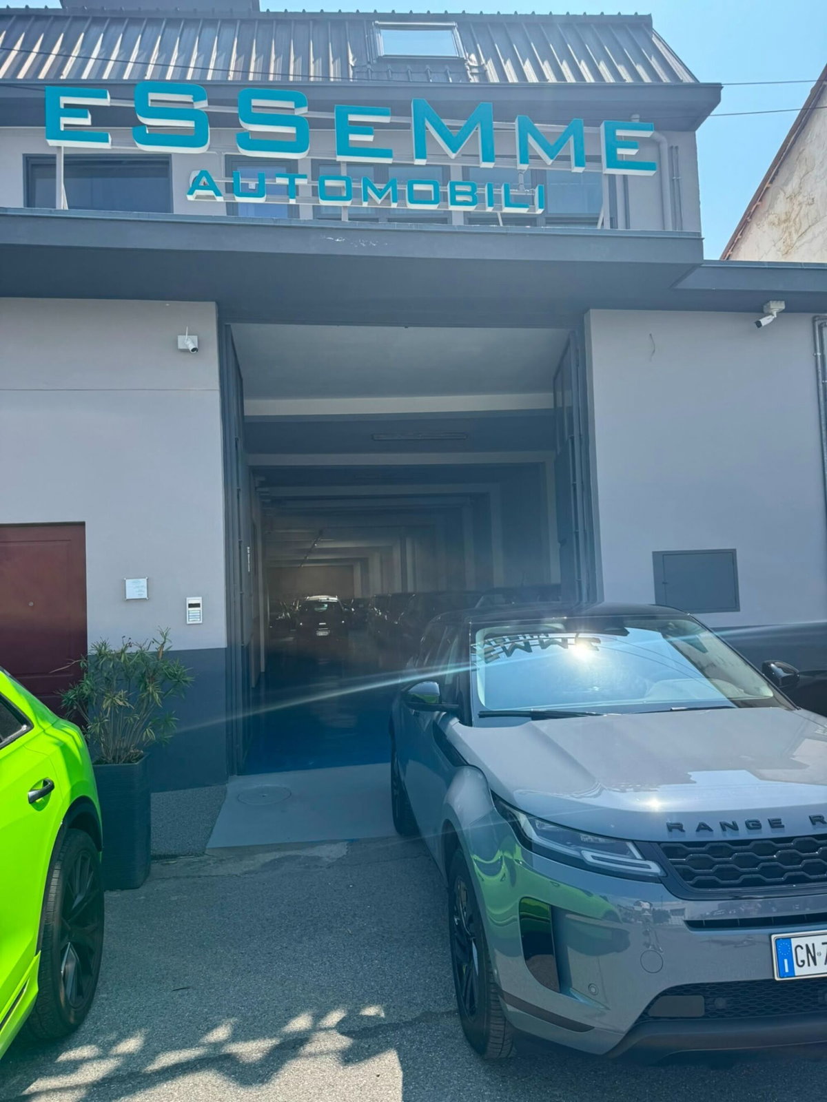 Land Rover Range Rover Evoque 1.5 I3 PHEV 300 CV AWD Auto R-Dynamic SE (9)