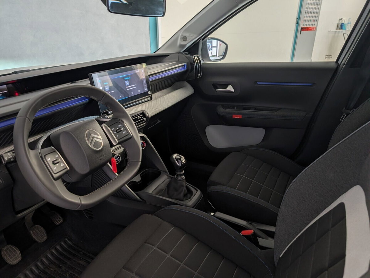 Citroen C3 1.2 puretech turbo You 100cv s&s (6)