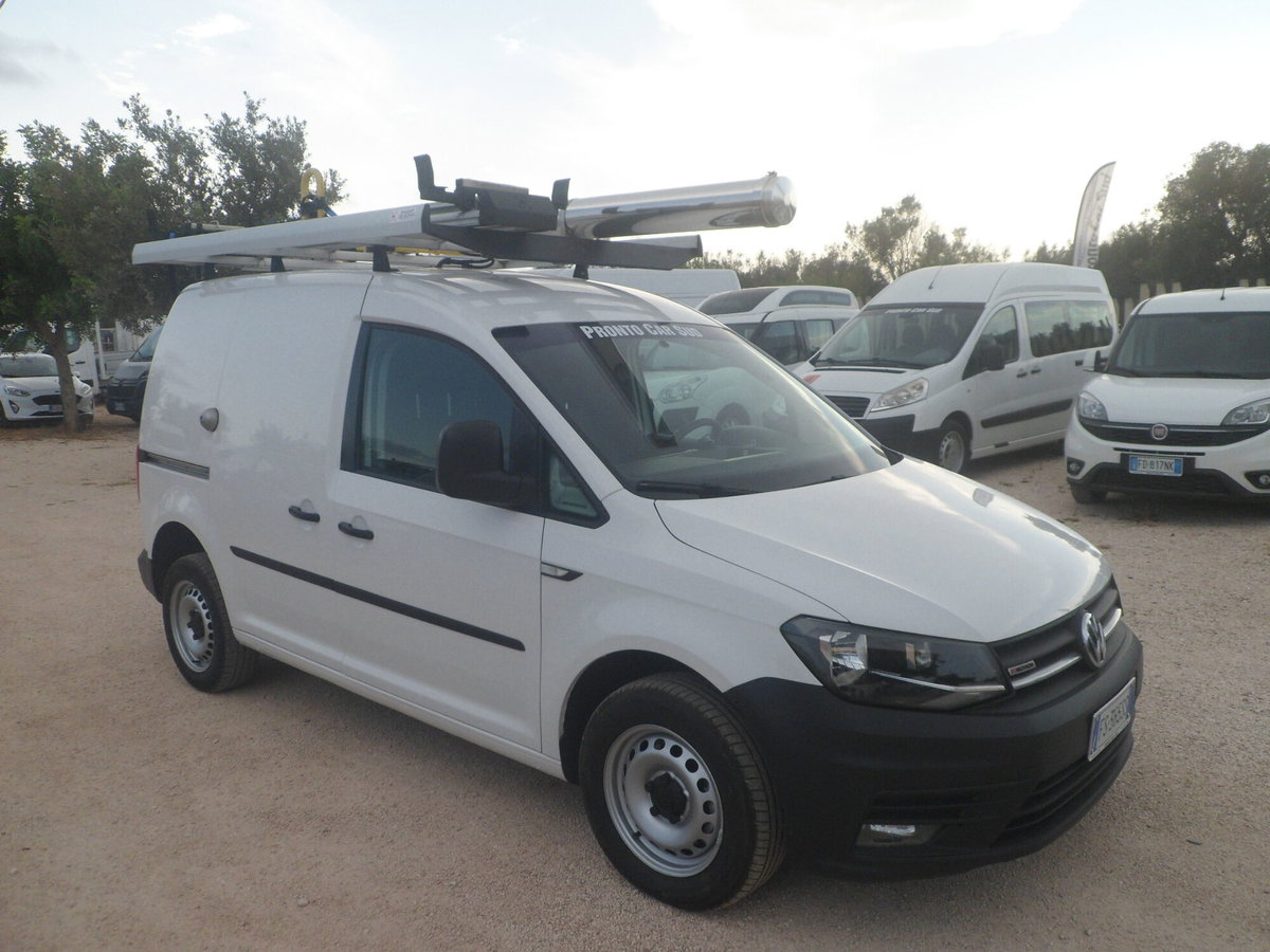 Volkswagen Veicoli Commerciali Caddy 2.0 TDI 122 CV 4Motion Furgone (3)