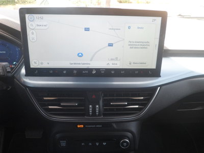 Ford Focus Station Wagon 2.0 EcoBlue 150 CV automatico SW Active X (12)