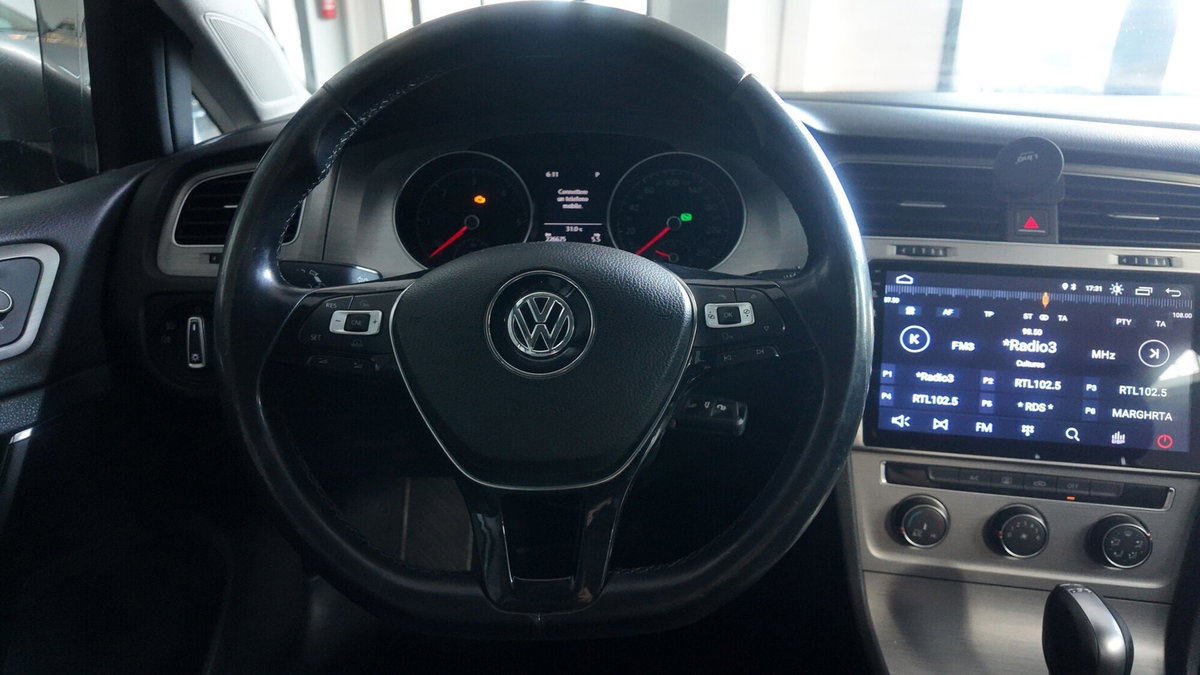 Volkswagen Golf 1.6 TDI 110 CV DSG 5p. Highline BlueMotion Technology (11)