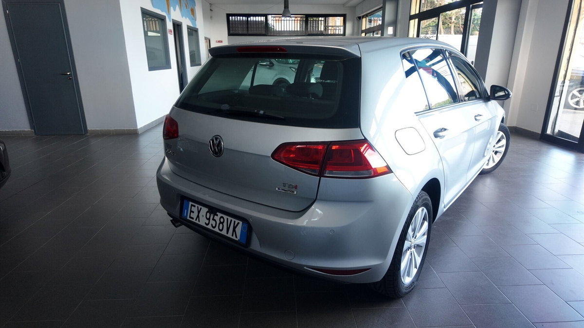 Volkswagen Golf 1.6 TDI 110 CV DSG 5p. Highline BlueMotion Technology (3)