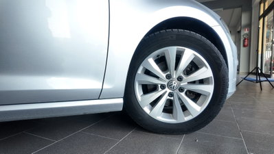 Volkswagen Golf 1.6 TDI 110 CV DSG 5p. Highline BlueMotion Technology (6)