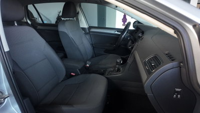 Volkswagen Golf 1.6 TDI 110 CV DSG 5p. Highline BlueMotion Technology (9)