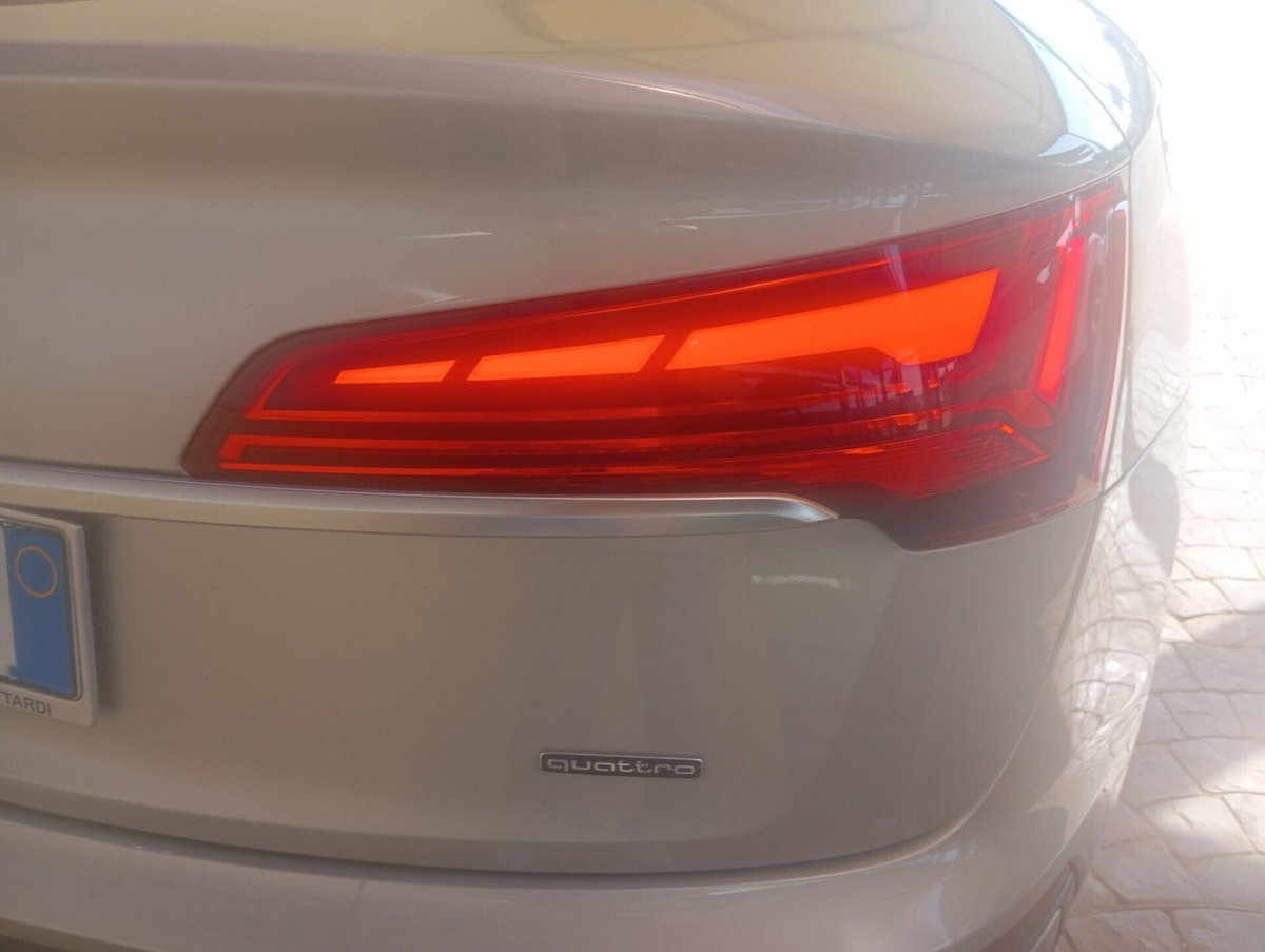 Audi Q5 40 TDI 204 CV quattro S tronic (10)