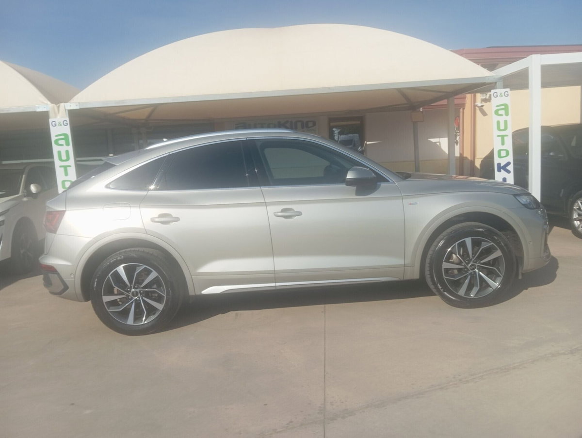 Audi Q5 40 TDI 204 CV quattro S tronic (4)