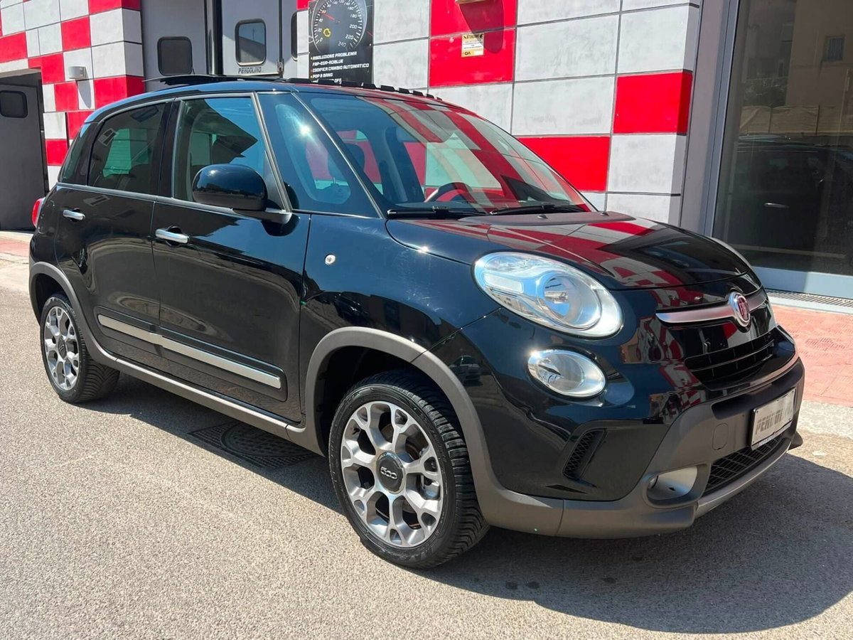 Fiat 500L 1.4 95 CV Trekking (2)
