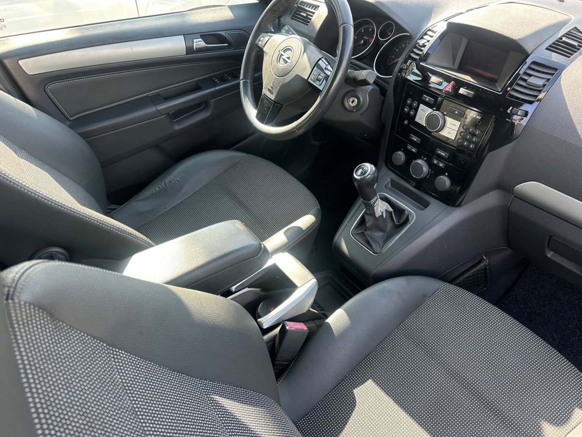 Opel Zafira 1.7 CDTI 125CV Cosmo (4)