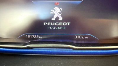 Peugeot 3008 BlueHDi 130 S&S EAT8 Allure Pack (10)