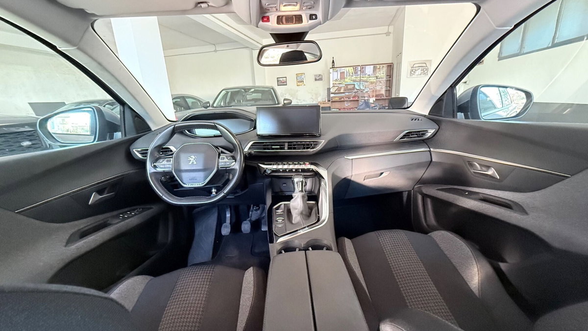 Peugeot 3008 BlueHDi 130 S&S EAT8 Allure Pack (11)