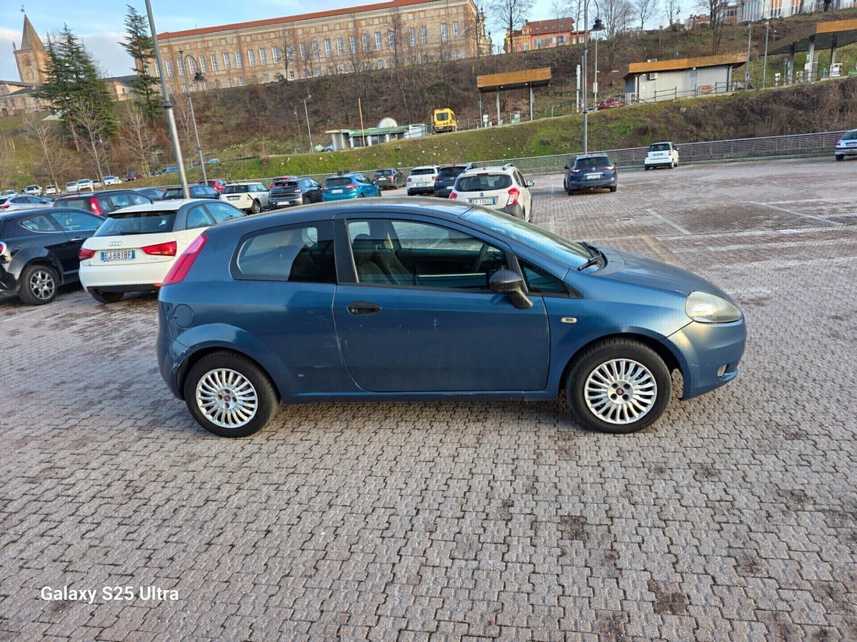Fiat Punto Classic 1.2 3 porte Dynamic (10)