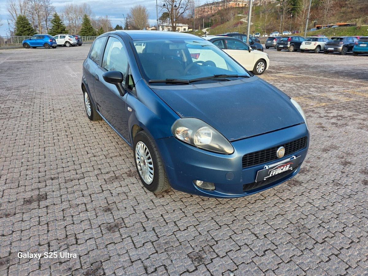 Fiat Punto Classic 1.2 3 porte Dynamic (7)