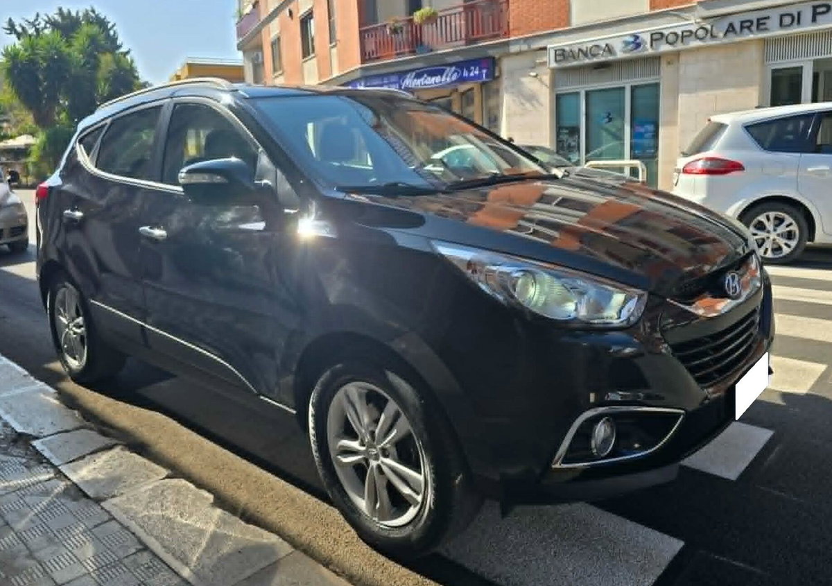 Hyundai ix35 1.7 CRDi 2WD Xpossible (3)