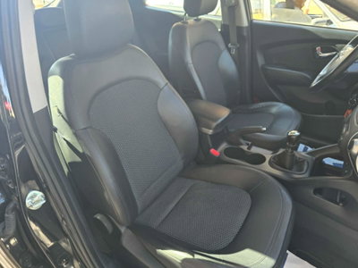 Hyundai ix35 1.7 CRDi 2WD Xpossible (8)