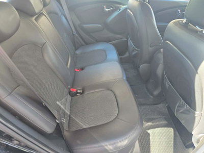 Hyundai ix35 1.7 CRDi 2WD Xpossible (9)